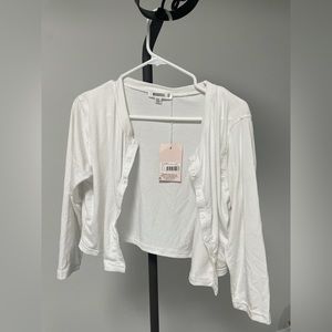 Brand new MISSGUIDED Button front king sleeve crop top